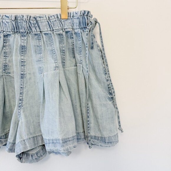 NWT We the Free Croquet Shortie Size Medium - Picture 3 of 8